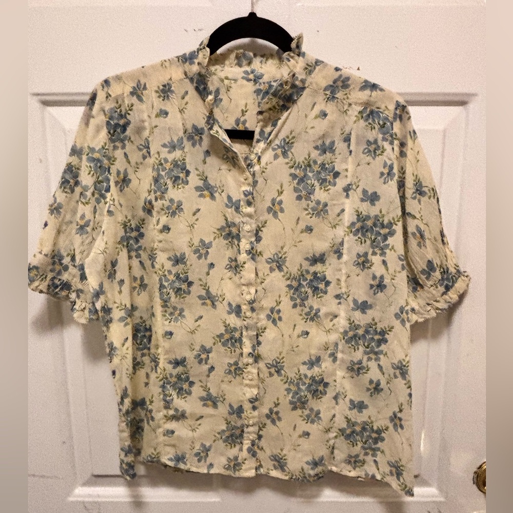 THE GREAT. Cream Floral Button-Front Blouse with Blue Flowers